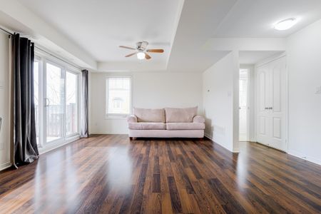 For Lease - 5625 Oscar Peterson Boulevard Unit# 24, Mississauga, Ontario - Photo 4