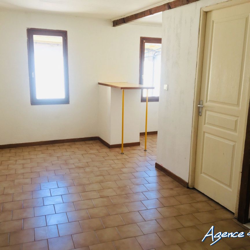 Location Appartement 1 pièce 22m² NARBONNE 11100 - Photo 1