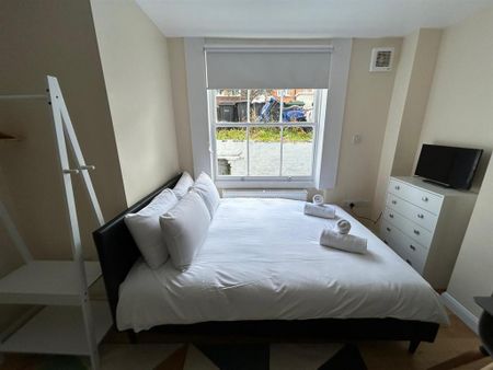 1 bedroom flat to rent - Photo 4