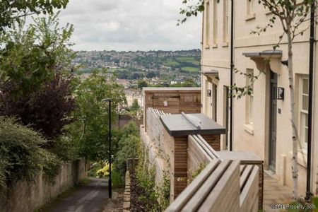 1 bedroom property to rent in Bath - Photo 4