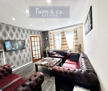 3 bedroom terraced house to rent - Photo 3