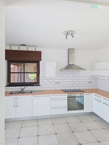 Huis met drie slaapkamers in Chièvres - Photo 3