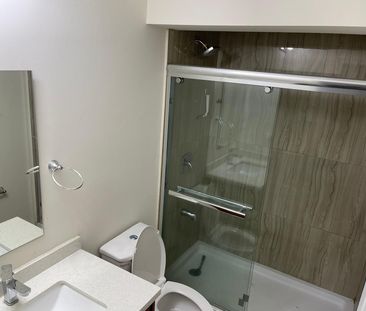 For Lease - 3 Aries Street, Brampton, Ontario - Photo 2