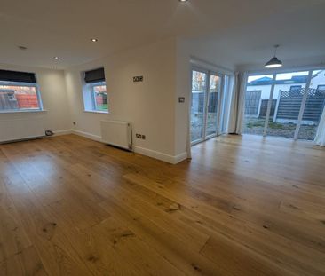 Marlborough Road, Beeston, NG9 2HN - Photo 3