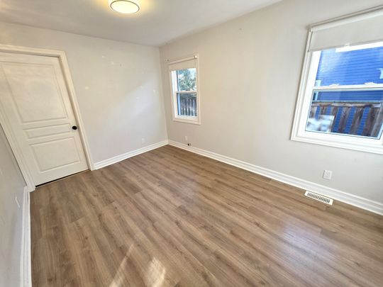 For Lease - 235 Bayview Avenue, Georgina, Ontario - Photo 1