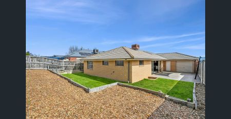 Stunning & Spacious Family Home - Photo 5