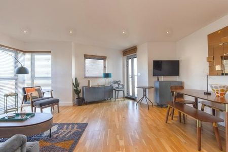 Porth, Newquay, TR7 - Photo 3