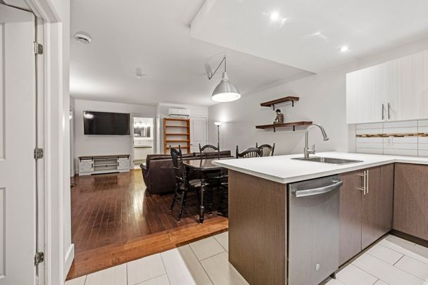 1696 Rue Ontario E., app.202, H2L 1S7, H2L 1S7, Montréal - Photo 1