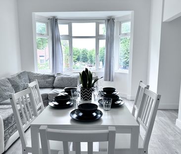 Room in a Shared Flat, Walm Lane, NW2 - Photo 1