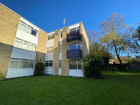 2 bedroom flat to rent - Photo 5