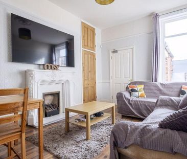 5 bedroom maisonette to rent - Photo 1