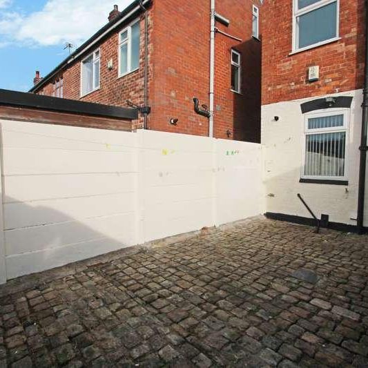 Cavendish Street, Leigh, WN7 - Photo 1