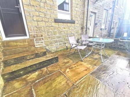 Exeter Street, Sowerby Bridge, HX6 - Photo 4