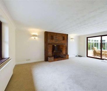 Springfield Road, Pamber Heath, Tadley, Hampshire, RG26 - Photo 3