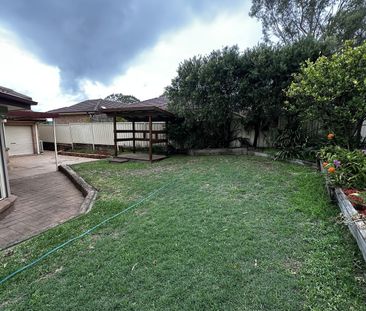 Spacious and Welcoming Family Home - Photo 5