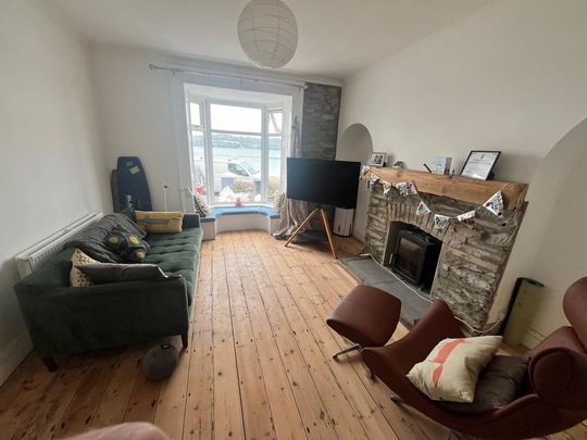 3 bedroom semi-detached house to rent - Photo 1