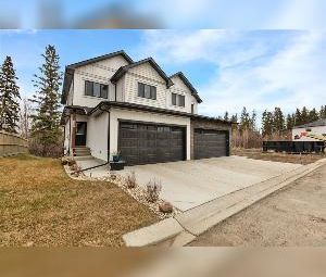 3 Bed 2.5 Bath The Hamptons West Edmonton Duplex Double Garage - Photo 3
