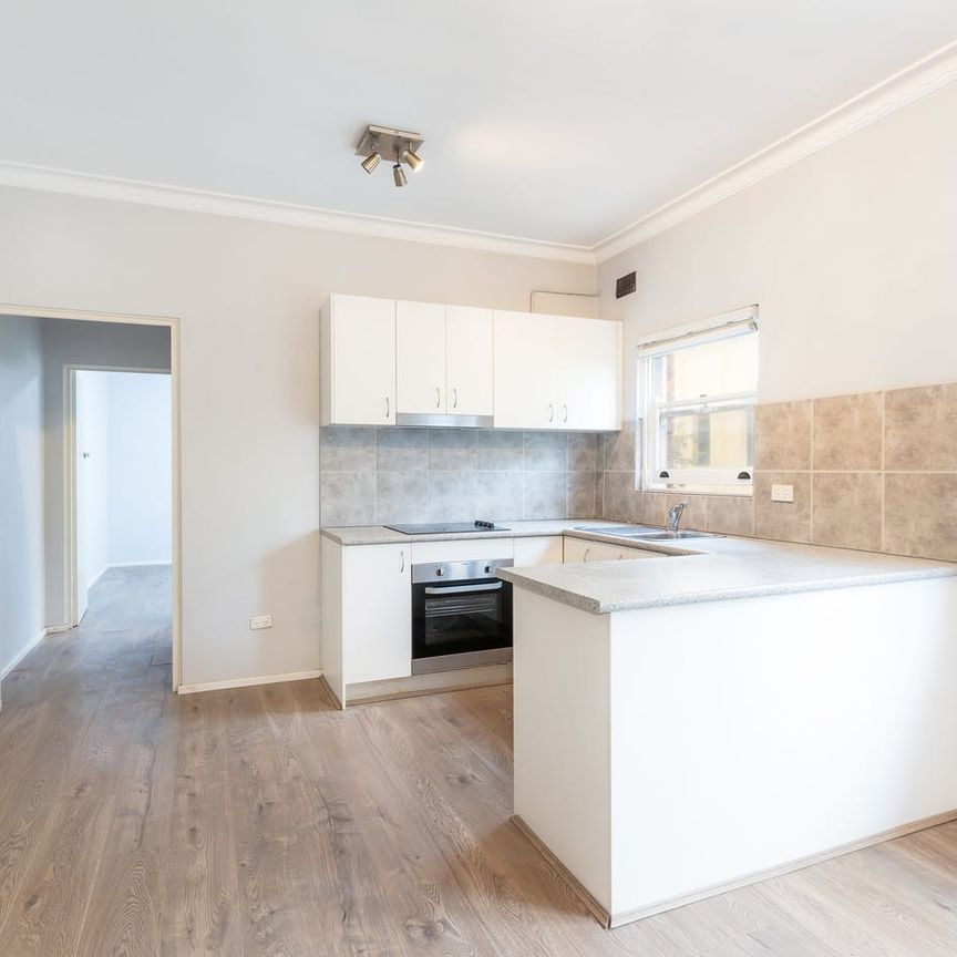 Beachside living - Photo 1