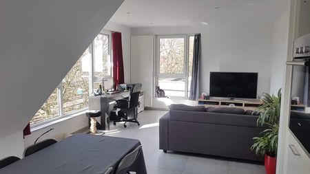 Appartement te huur - Foto 2