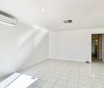 Well Presented 3 Bedroom Duplex - Photo 3