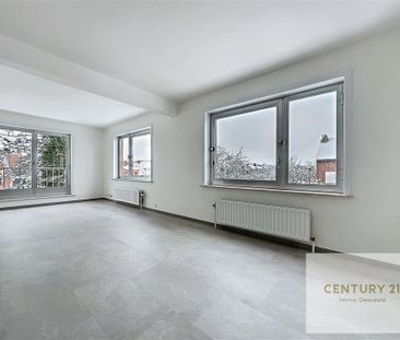 Appartement te WATERLOO (1410) - Photo 2