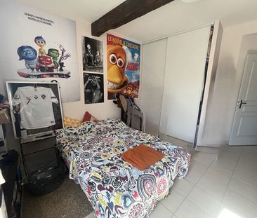 Location Appartement 3 pièces 83m² - Photo 2