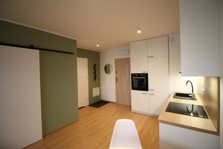 (Symbol 439734) - Photo 5