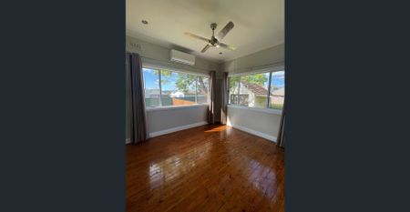 Perfect Home in Ideal Location - Photo 5