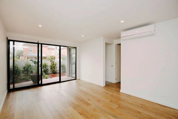 2Bedrooms, 2Bathrooms - Photo 1