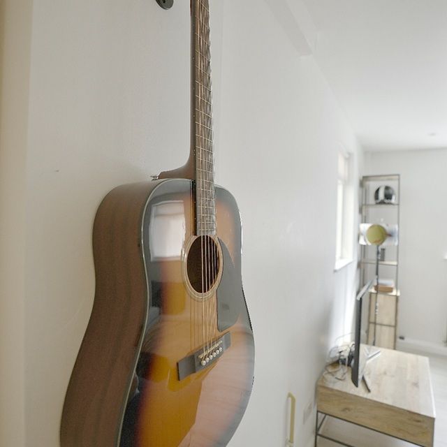 3 Bed Semi-Detached House, Burnt Ash Hill, SE12 - Photo 1