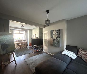 35 Trevor Street, Holywood, BT18 9NA - Photo 2