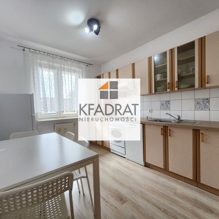 Duża kawalerka z balkonem - Ks. Pomorskich - Photo 1