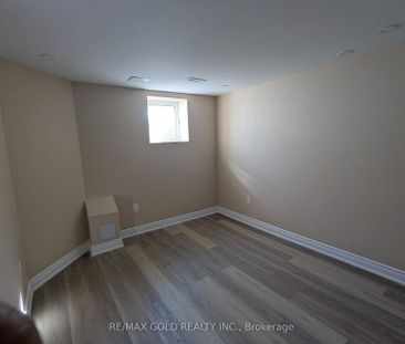 For Lease - 35 Latania Boulevard, Brampton, Ontario - Photo 6