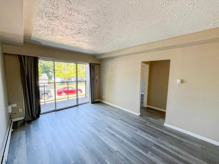 Hillside Place - Photo 4