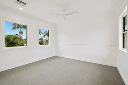 Private Hampton Duplex - Noosa River Location - Photo 3