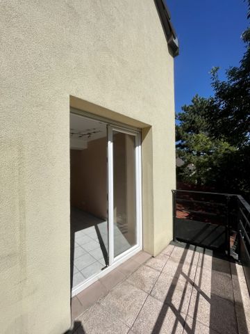 Location Appartement 3 pièces 68m² OBERHAUSBERGEN 67205 - Photo 2