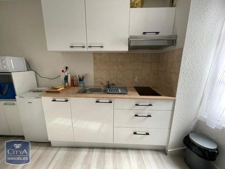 Location Appartement 1 pièce 25m² POITIERS 86000 - Photo 2