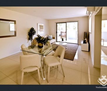 Contemporary Three-Bedroom Townhouse in Exclusive Gated Community - Photo 1