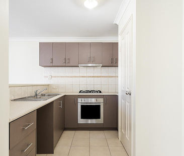 38/27 Meadow Springs Drive, - Photo 6