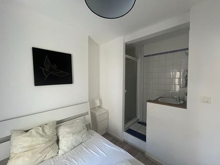 Apartment - Photo 4