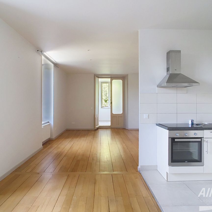 Location Appartement 3 pièces 93m² VALENTIGNEY 25700 - Photo 1