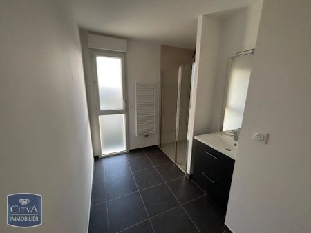 Appartement à louer 3 pièces 72.14m² - Photo 3