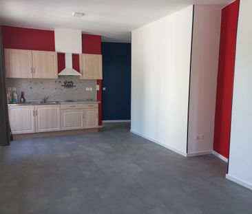 Location Appartement 2 pièces 40m² VICHY 03200 - Photo 2