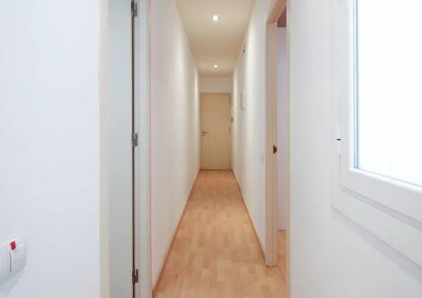 Carrer de Sant Màrius, Barcelona, Catalonia 08022