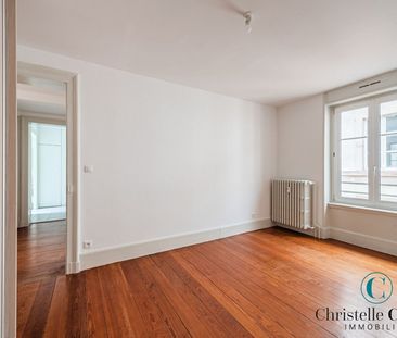 Appartement - STRASBOURG - 66m² - 2 chambres - Photo 4