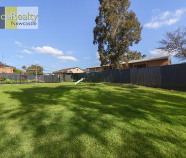 17 Jirra Way, Maryland - Photo 1