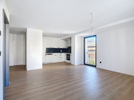 Appartement avec encadrement 2.5 pièces avec balcon - Photo 3