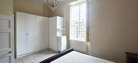 2 bedroom apartment to let - Photo 2