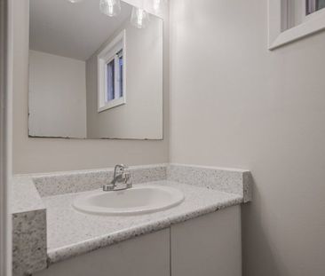 For Lease - 13 Normandy Place, Oakville, Ontario - Photo 5