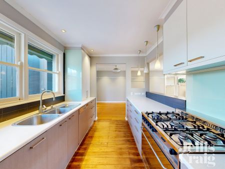 49 Josephine Street, Oak Park - Photo 2